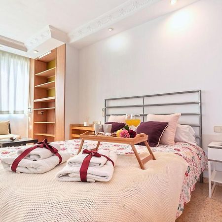 -Malagasunapts- West Beach Malaga Seafood & Relax Buitenkant foto